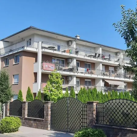 Apartamento Riviera Wellness Siófok
